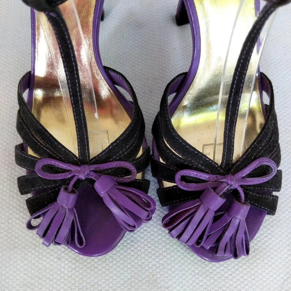 Exchange by Charles David Suede Strappy Sandals Size 7
